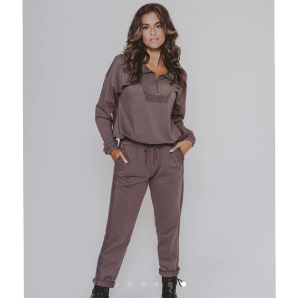 New NORMAL BRAND with Tags Hoodie and pant set in Graphite - Picture 3 of 13